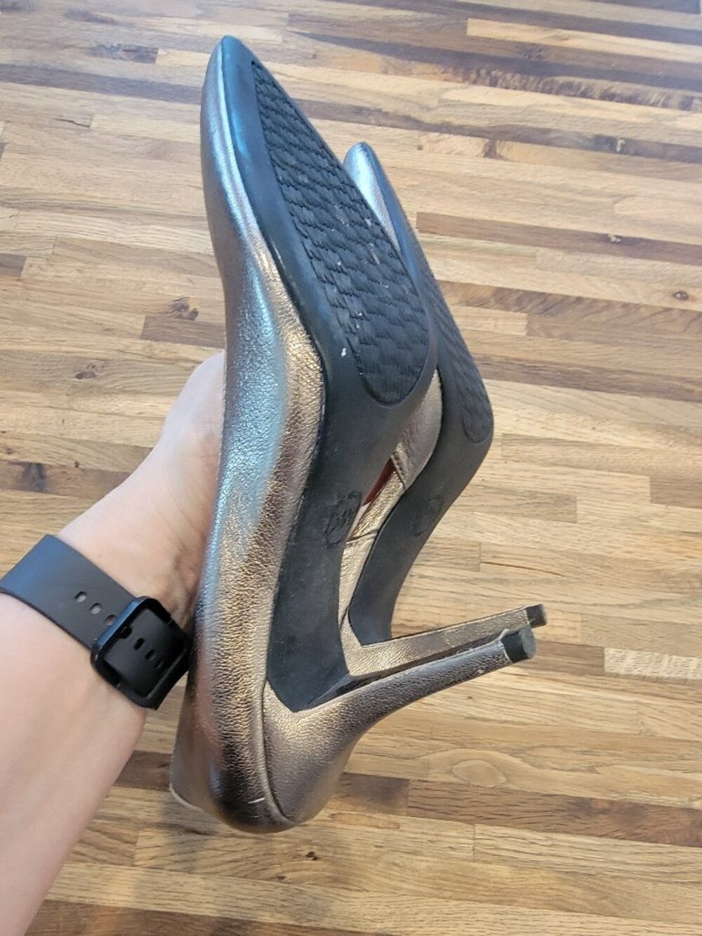 Michael Kors Metallic Leather High Heel Pointed Toe Pumps - Picture 12 of 15